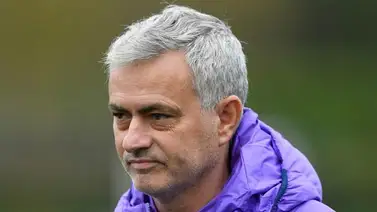 Mourinho descarta el fichaje de Ibrahimovic Mourinho descarta el fichaje de Ibrahimovic