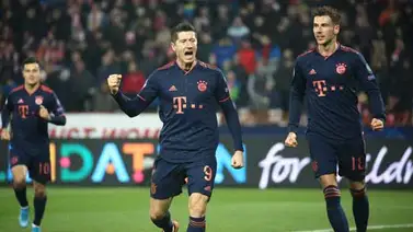 Bayern golea a Estrella Roja y es primero de grupo Bayern golea a Estrella Roja y es primero de grupo