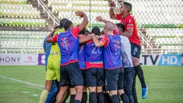 Caracas líquida a Lara y hay clásico en la final Caracas líquida a Lara y hay clásico en la final