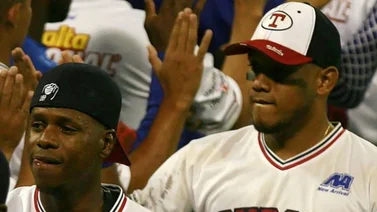 Tiburones noquea a Bravos en noche histórica de la LVBP