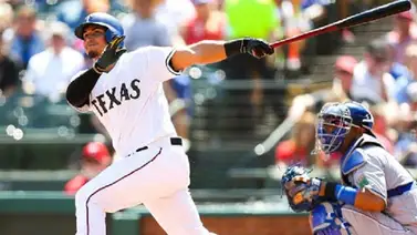 Carlos Pérez firma contrato por una temporada con Oakland Carlos Pérez firma contrato por una temporada con Oakland