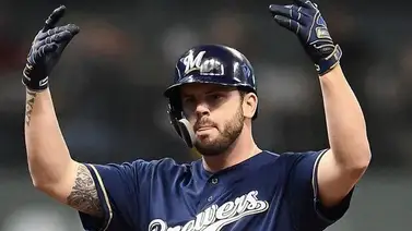 Moustakas y Rojos pactan por cuatro años Moustakas y Rojos pactan por cuatro años