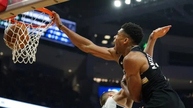 Antetokoumpo y los Bucks amplían racha de victorias