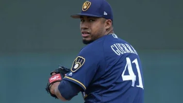 Junior Guerra pacta por una temporada con Cascabeles
