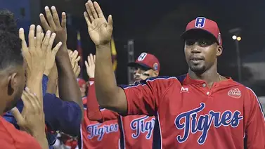 Tigres destroza al pitcheo de Leones Tigres destroza al pitcheo de Leones