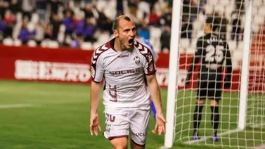 Ucrania condena los insultos a Zozulya