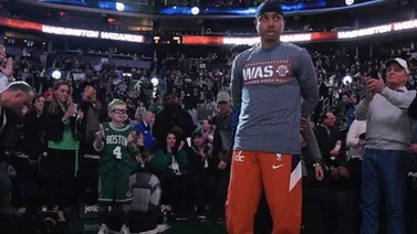 Isaiah Thomas fue suspendido con dos partidos
