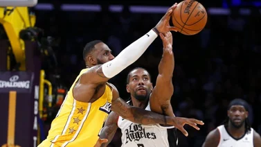 Leonard fue mejor que James en el Staples Center