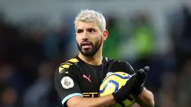 Manchester City aplasta a Aston Villa Manchester City aplasta a Aston Villa