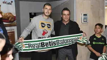 Guido Rodríguez llega a Sevilla para fichar por el Betis Guido Rodríguez llega a Sevilla para fichar por el Betis