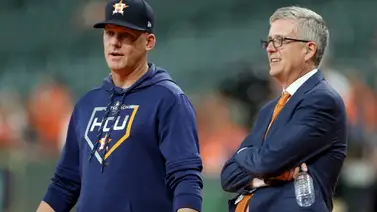 Astros despiden a Luhnow y Hinch tras sanciones de la MLB Astros despiden a Luhnow y Hinch tras sanciones de la MLB