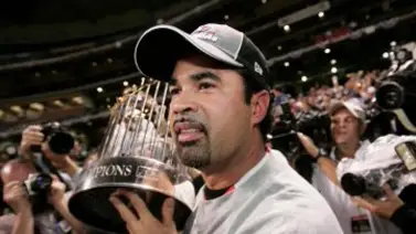 Oswaldo Guillén se postula para dirigir a Boston, Houston o Mets Oswaldo Guillén se postula para dirigir a Boston, Houston o Mets