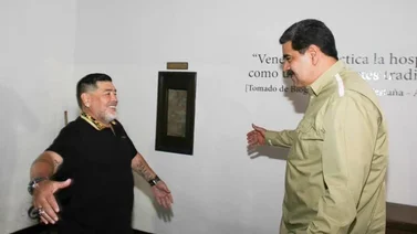 Maradona llega a Venezuela y visita a Maduro