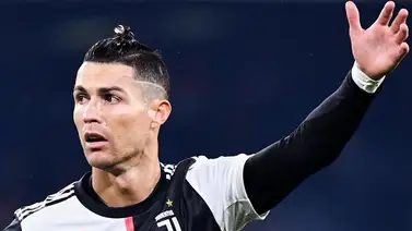 Cristiano presiona a Batistuta Cristiano presiona a Batistuta