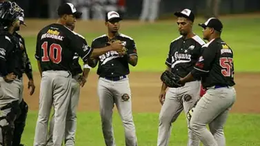 Renny Osuna fue suspendido por 10 juegos Renny Osuna fue suspendido por 10 juegos