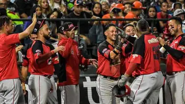 Cardenales llega a seis campeonatos e iguala a Águilas Cardenales llega a seis campeonatos e iguala a Águilas