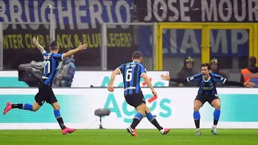 El Inter reina en un derbi vibrante y caza al Juventus El Inter reina en un derbi vibrante y caza al Juventus