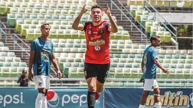 Caracas golea con hat-trick de Alexis Blanco Caracas golea con hat-trick de Alexis Blanco