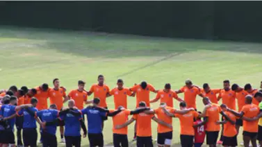 Academia Puerto Cabello va por tres puntos ante Caracas FC Academia Puerto Cabello va por tres puntos ante Caracas FC