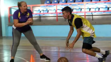 Johalys Carrasquero hará historia con Brillantes de Maracaibo Johalys Carrasquero hará historia con Brillantes de Maracaibo