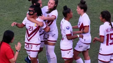 Vinotinto Sub-20 femenina arrolla a Bolivia Vinotinto Sub-20 femenina arrolla a Bolivia