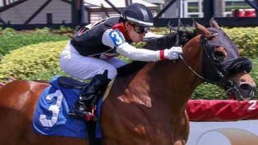 Jaramillo gana una carrera en Gulfstream
