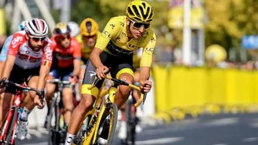 El Tour de Francia busca una tabla de salvación