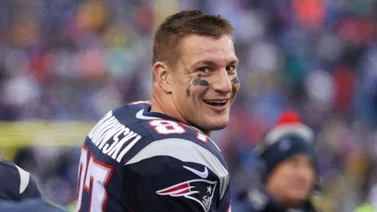 Rob Gronkowski regresa del retiro para unirse a Tom Brady