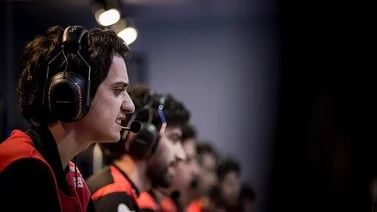 Plugo asegura que título de la Liga latina de LoL limpia su nombre