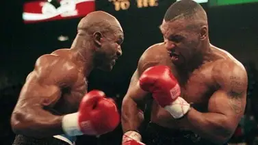 Holyfield abre la puerta a una pelea con Tyson Holyfield abre la puerta a una pelea con Tyson