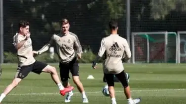El Madrid trabaja con el balón como protagonista El Madrid trabaja con el balón como protagonista