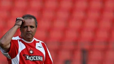 Muere de cáncer Vadao, extécnico de la selección brasileña femenina