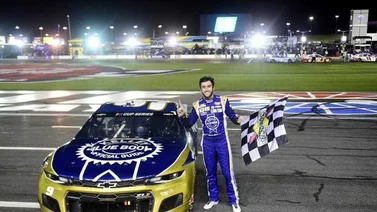 Elliott se reivindica con triunfo en la NASCAR
