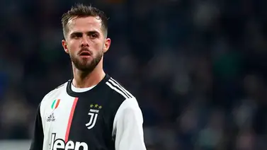 Barcelona ficha a Pjanic por 60 millones de euros Barcelona ficha a Pjanic por 60 millones de euros