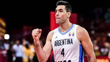 Luis Scola firma con el Pallacanestro Varese Luis Scola firma con el Pallacanestro Varese