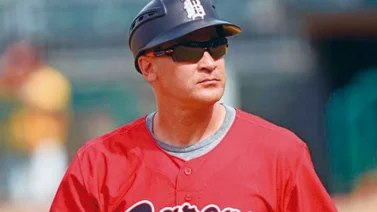 Omar Vizquel suena para dirigir a los Leones