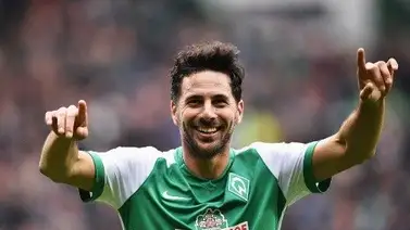 Claudio Pizarro se retira a los 41 años de edad Claudio Pizarro se retira a los 41 años de edad