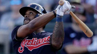 DeShields se encuentra recuperado del Covid-19 y ya entrena con los Indios