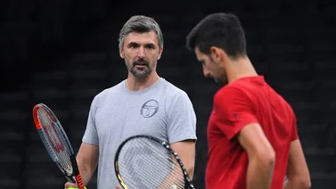 El entrenador de Djokovic da negativo tras infección y cuarentena por Covid-19