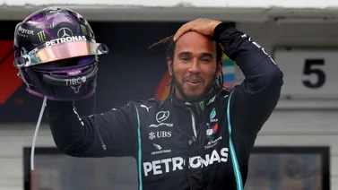 Hamilton nuevo líder tras ganar en Hungría