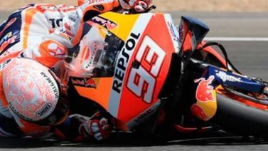 Márquez sufre una fractura del tercio medio del húmero del brazo derecho