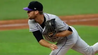 FOTO: Pitcher de Rockies gana por primera vez después de ocho años FOTO: Pitcher de Rockies gana por primera vez después de ocho años
