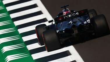Bottas y Hamilton dominaron con sus Mercedes en los Libres 3
