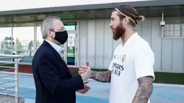 Florentino Pérez visitó al equipo en su preparación para el Manchester City Florentino Pérez visitó al equipo en su preparación para el Manchester City