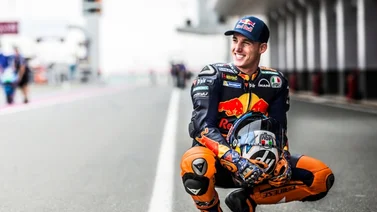 Pol Espargaró primer profeta en su circuito