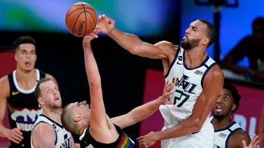 Jazz aplasta a Nuggets con 30 puntos de Donovan Mitchell