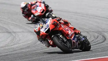Duelo Ducati en cabeza, Miller y Dovizioso Duelo Ducati en cabeza, Miller y Dovizioso