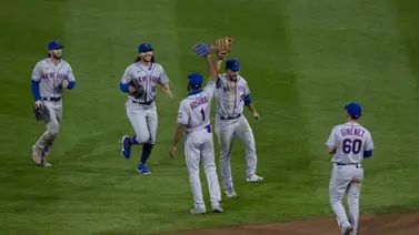 Mets deciden triunfo en el noveno y siguen en lucha por playoffs Mets deciden triunfo en el noveno y siguen en lucha por playoffs