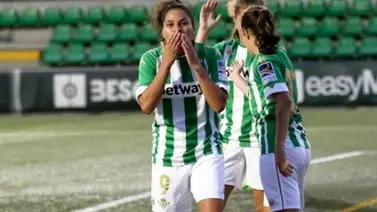Oriana Altuve se titulo con el Betis Oriana Altuve se titulo con el Betis