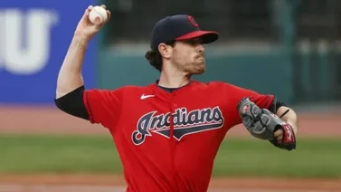 Shane Bieber: Triple Corona en pitcheo